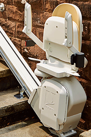 Eltouny_Elevators_Company_Acorn_straight_Stairlift_Outdoors